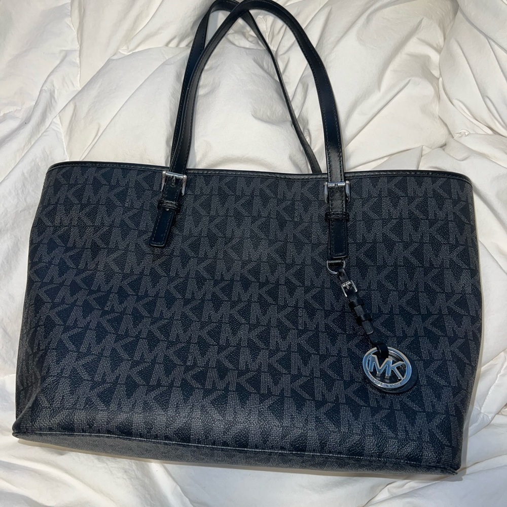 MK LOGO BAG